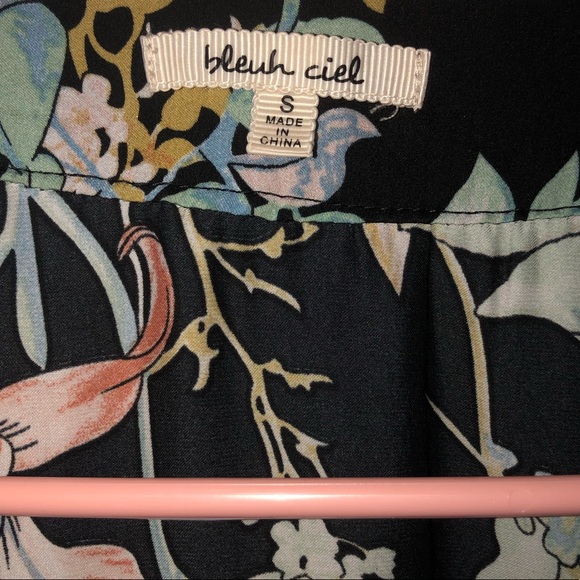 Intimate Robe - Picture 3 of 3